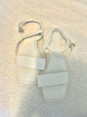 Forever 21 Square-Toe White Strap Sandals Size 7
